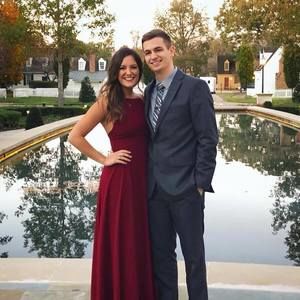 Meet your Posher, Logan